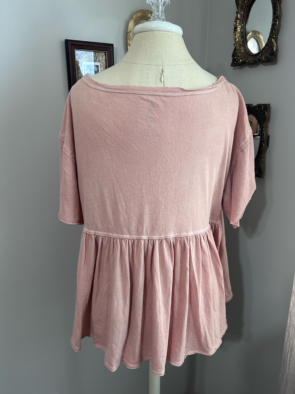 Free People We The Free Blush Pink Oversized Distressed Babydoll Tee - Picture 4 of 5